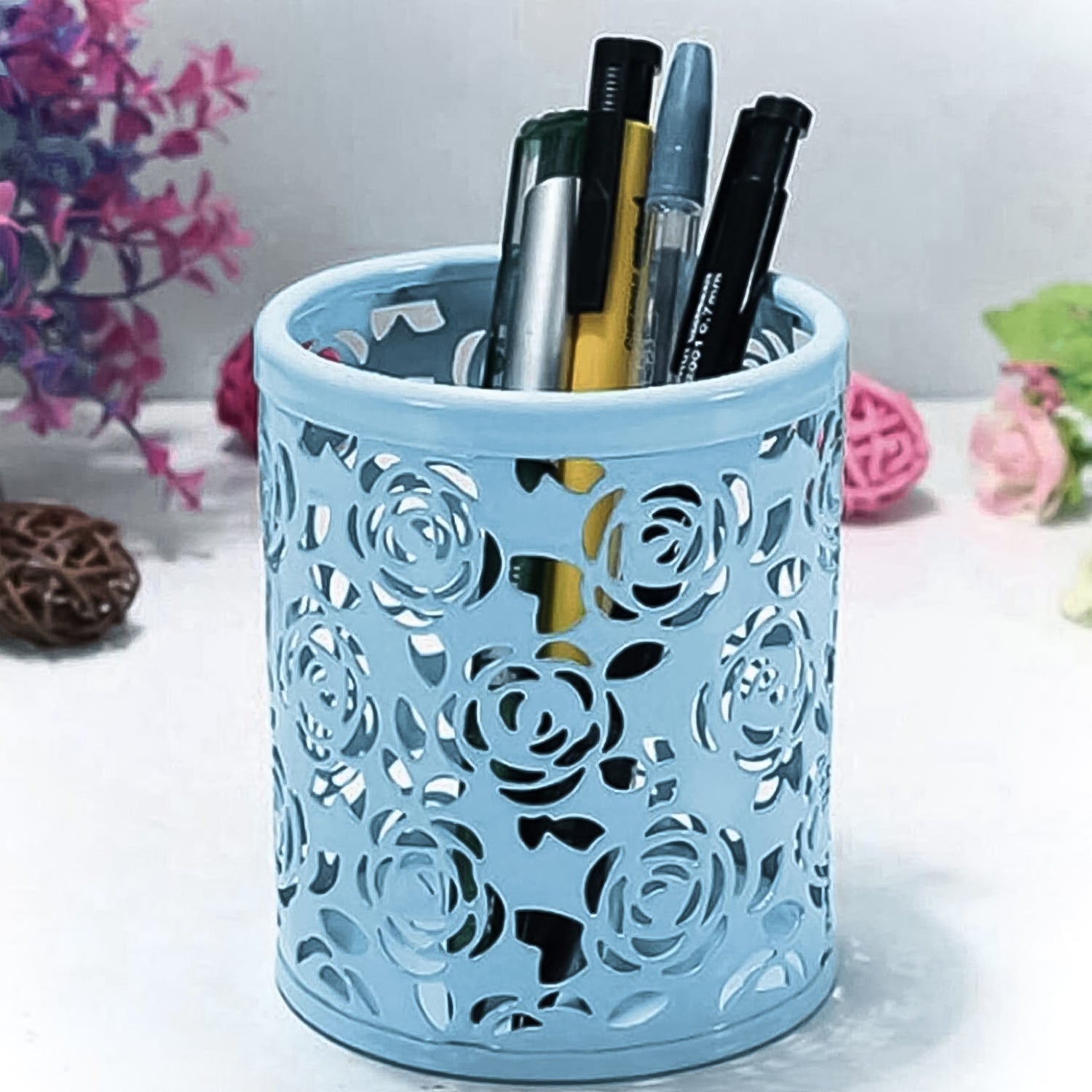 Designing Pen & Pencil Holder