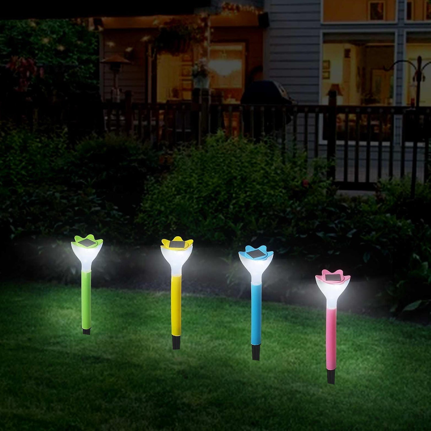 Street Light Solar Flowers Lights Road Light Flower Landscape Light Decorative Yard Lights Solar Lights Garden Stake Flower Lights Solar Landscape Light in Outdoor Spotlight (2 Pc )