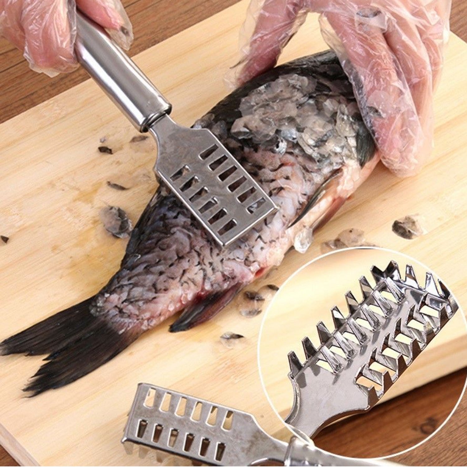 Fish Scale Remover Scraper Stainless Steel Fish Cutting Tools Sawtooth Easily Remove Fish Scales-Cleaning Brush Scraper Kitchen Tool-