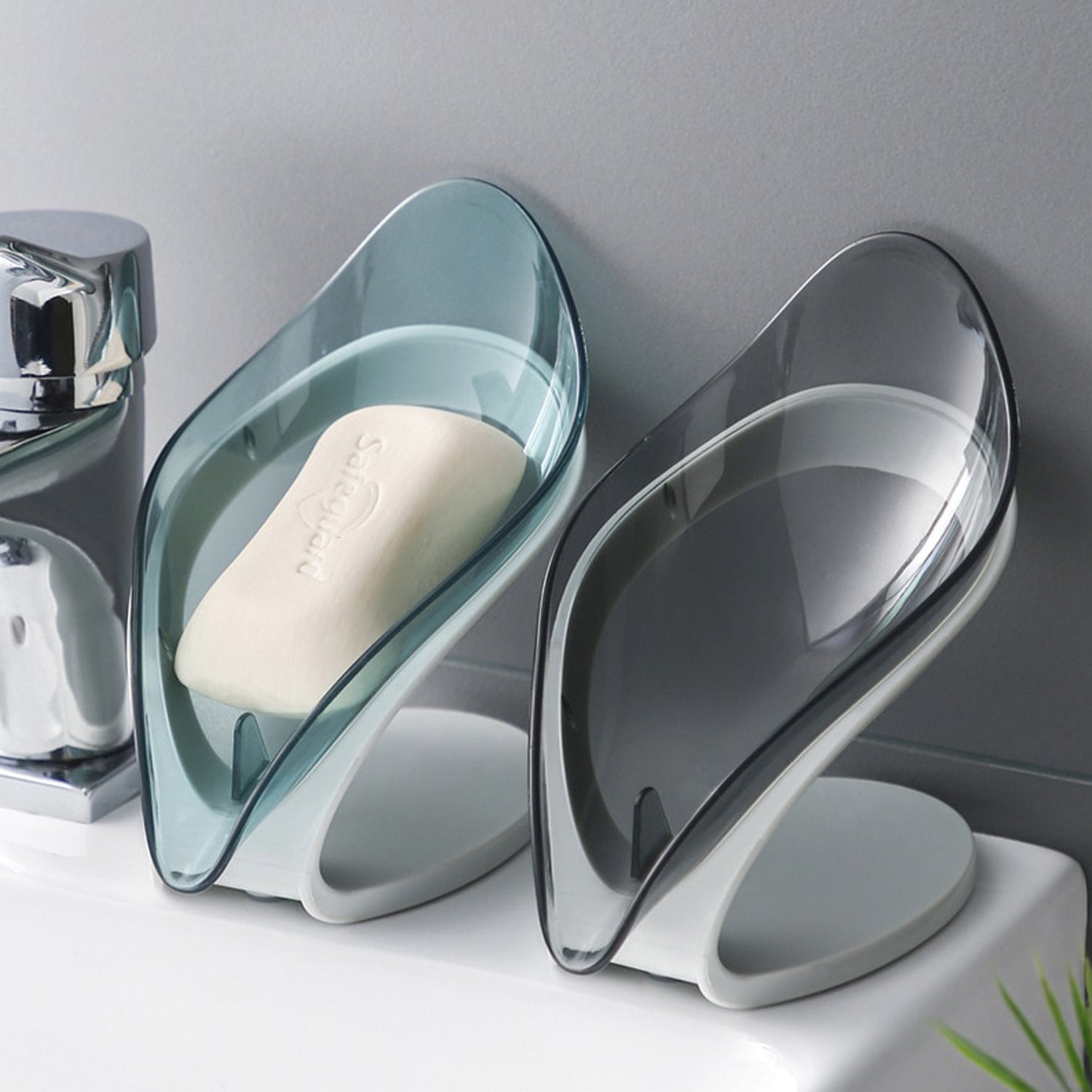 Soap box for bathroom use