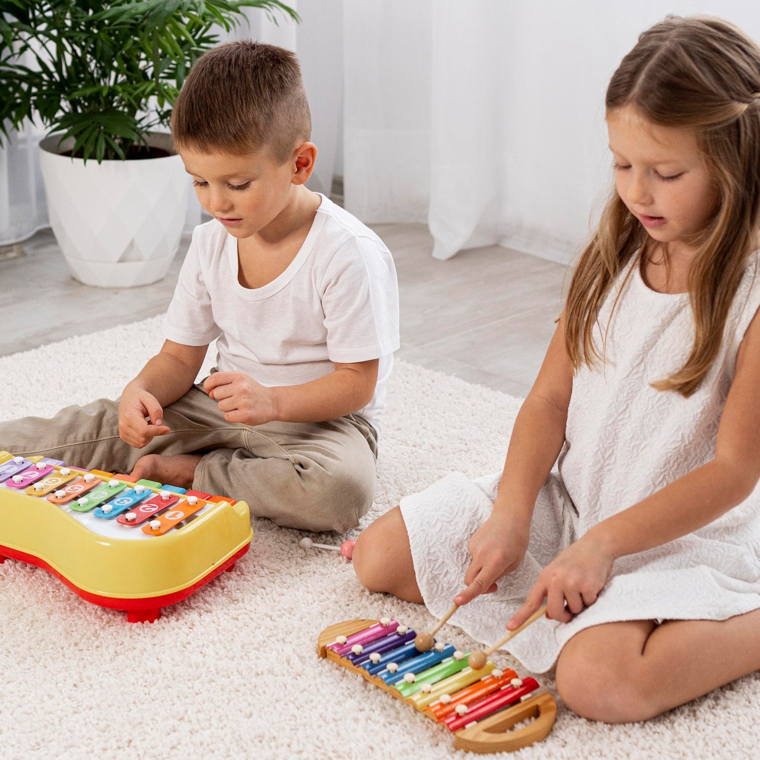 2 in 1 Baby Piano Xylophone Toy for Toddlers, 5 Multicolored Key Keyboard Xylophone Piano, Preschool Educational Musical Learning Instruments Toy for Baby Kids Girls Boys 3+ Years (1 Pc)