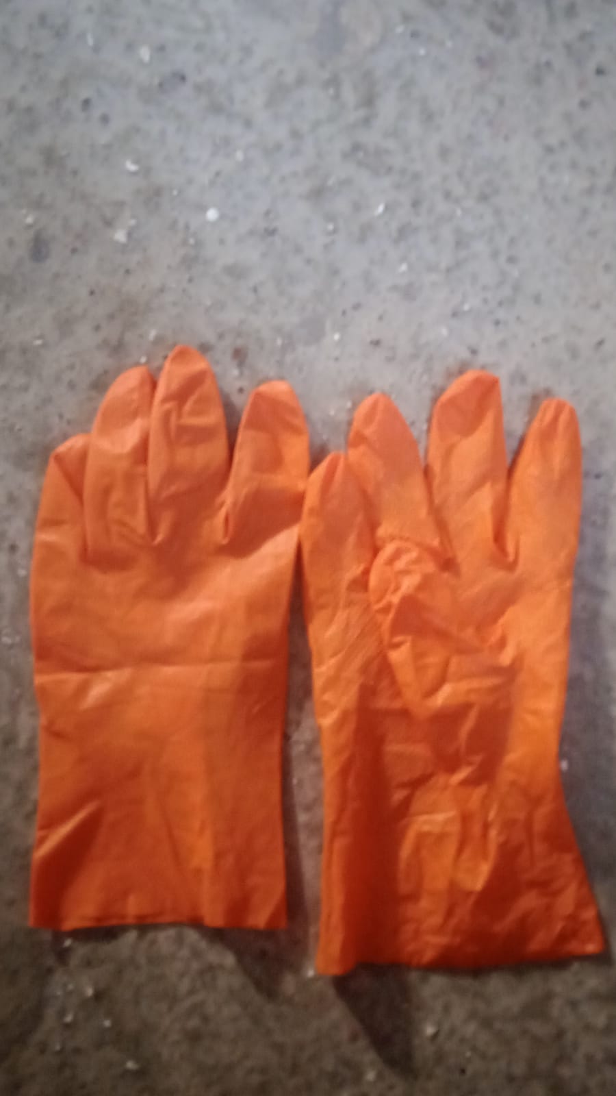 Multipurpose Rubber Reusable Cleaning Gloves, Reusable Rubber Hand Gloves I Latex Safety Gloves I for Washing I Cleaning Kitchen I Gardening I Sanitation I Wet and Dry Use Orange Gloves (1 Pair 40 Gm)