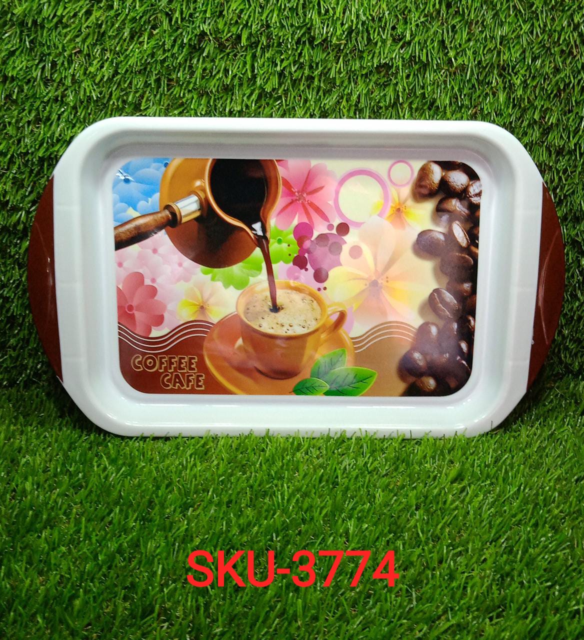 Practical medium plastic tray for kitchen and general tasks.