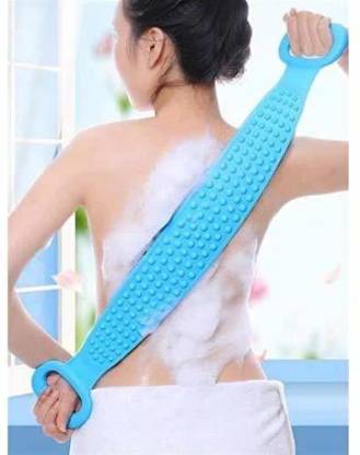 Double-sided silicone body scrubber for effective exfoliation.